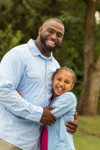 Psicoterapia y coaching para sanar la relación con el padre.